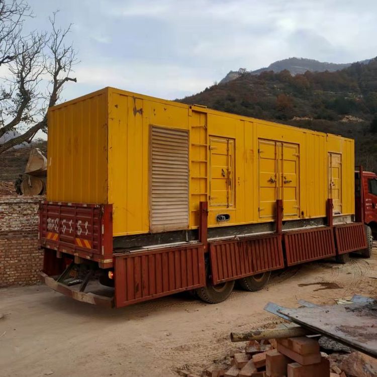 东光200kW 发电机组在带电阻性负载时，输出功率会受到哪些因素的影响？