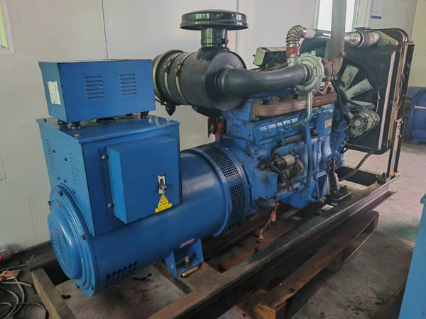 东光100kW柴油发电机组使用多级机油有哪些优缺点？